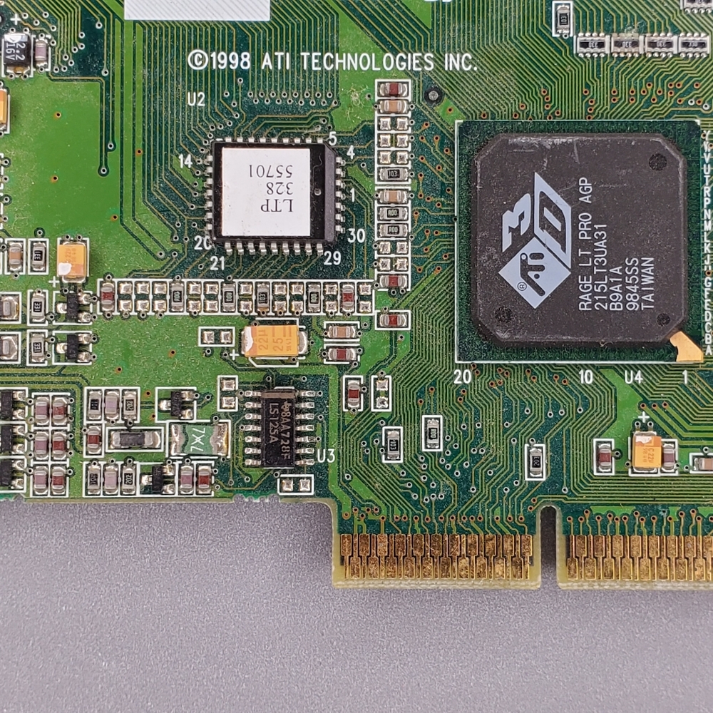 Compaq Presario Graphics Card - Picture 6 of 9
